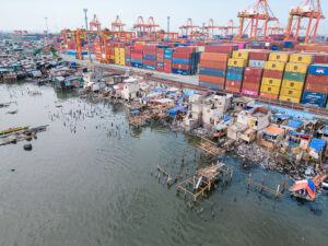 Information Privilege and the Urban South: Lessons from Doing Tondo Studies