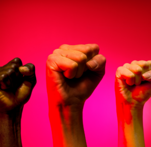 In Pursuit of Social Justice: Reclaiming Information Literacy as a Transformative Practice