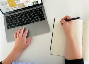 Who Wrote This Story? Responsible Use of AI Tools, Authorship, and Accountability in Student Journalism